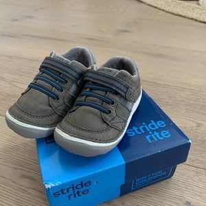 Stride Rite Boys Shoes